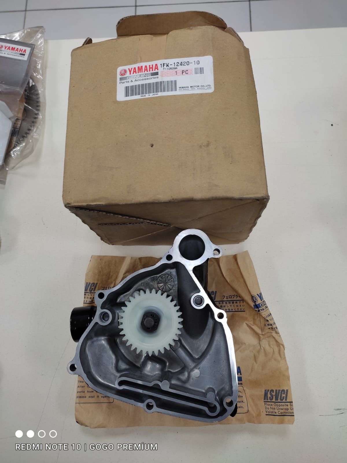 YAMAHA 1986-2002 VMAX 1200cc ORİJİNAL DEVİRDAİM SU POMPASI 1FK-12420-10