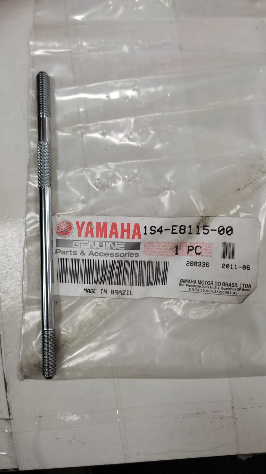 YAMAHA YZF-R3 MT-03 ORİJİNAL AYAK VİTES ÇUBUĞU 1S4-E8115-00