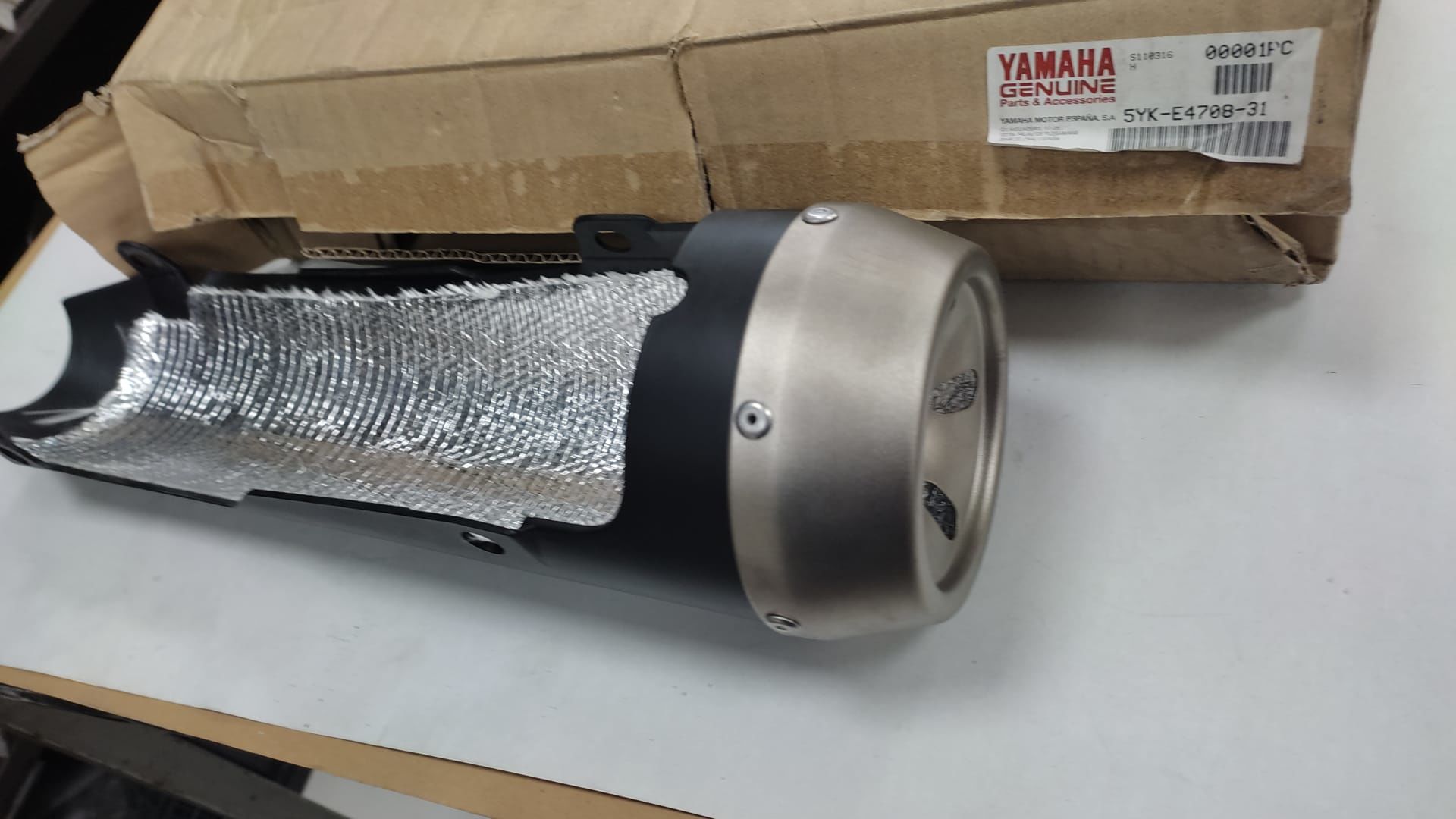 YAMAHA 2007-2012 MT-03 ORİJİNAL EGZOZ KORUMA KAPAK SOL 5YK-E4708-31