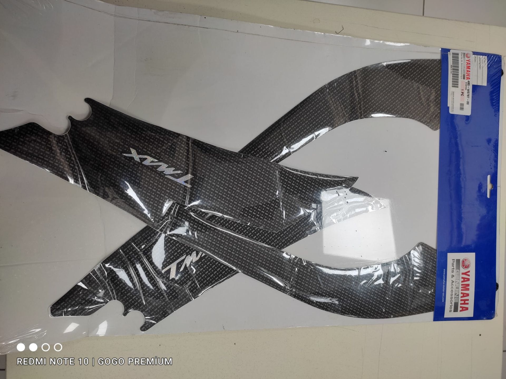 YAMAHA TMAX ORİJİNAL STICKER 4B5-W0787-00