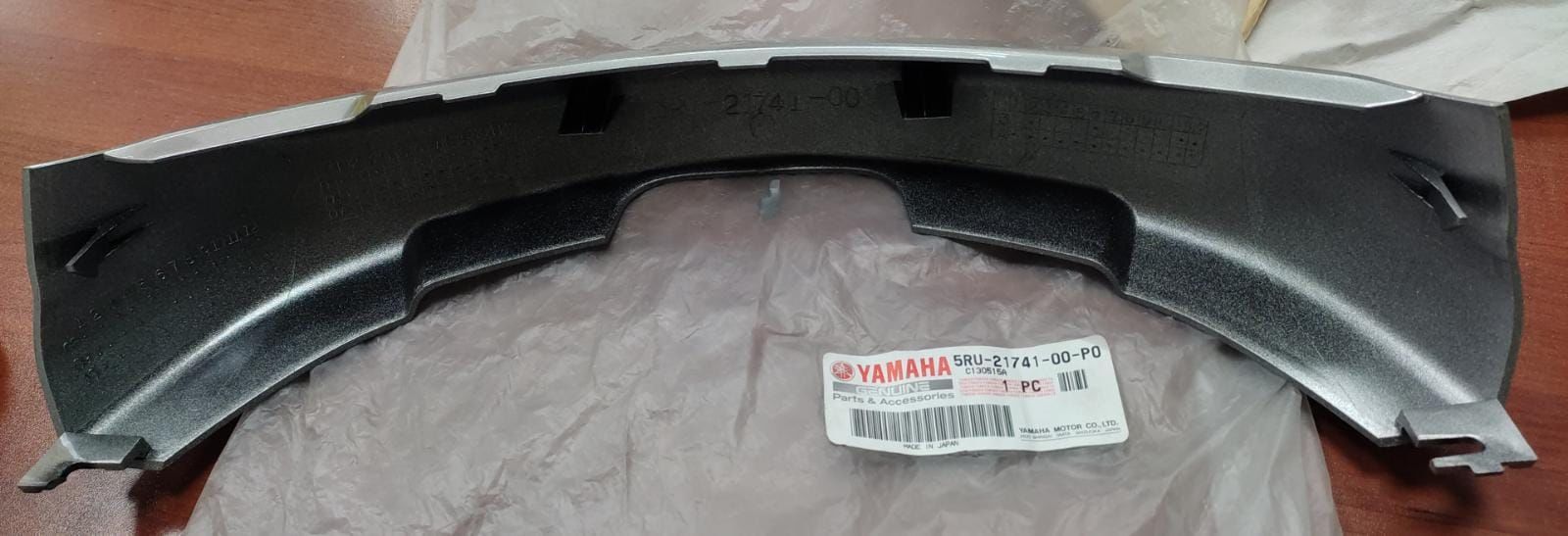 YAMAHA MAJESTY 400 ORİJİNAL YAN KAPAK 5RU-21741-00-P0