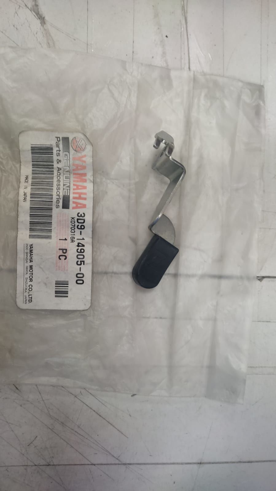YAMAHA YBR125cc ORİJİNAL JİGLE KOLU 3D9-14905-00