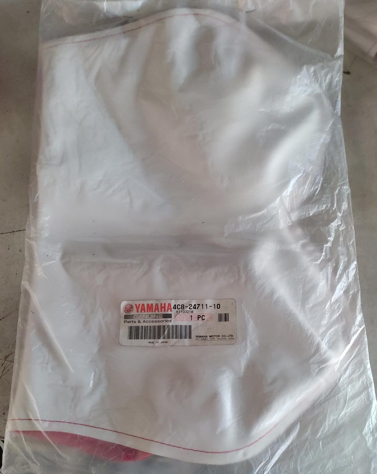 YAMAHA YZF R1 ORİJİNAL SELE KILIFI 4C8-24711-10